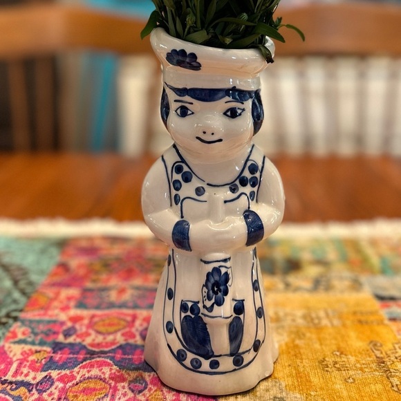 Vintage German Ceramic Vase Blue White Hand painted Mamsell With Rolling Pin - Picture 6 of 8